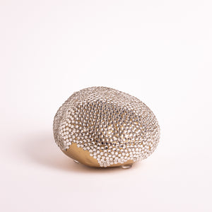 Ædelsten - Guld lamé og Diamanter<br>Skulptur<br>10.5x11x7 cm.